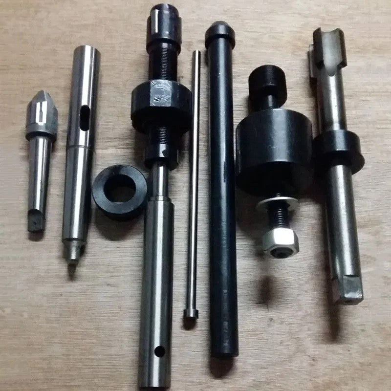 Chongqing Cummins QSX15 engine injector copper sleeve disassembly tool injector nozzle bushing extractor