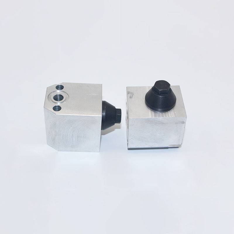 Cummins K19 NT855 M11 diesel Engine Fuel pump fuel filter assembly 3096079 3096078